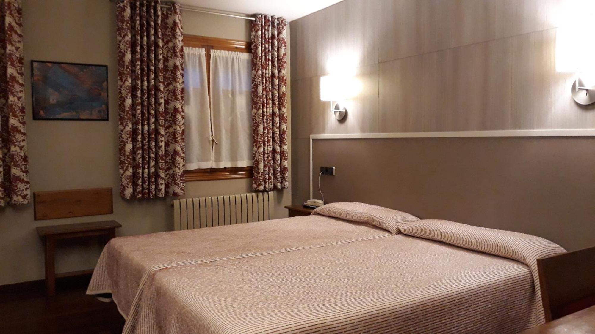 Hotel Aragueells Benasque Zewnętrze zdjęcie