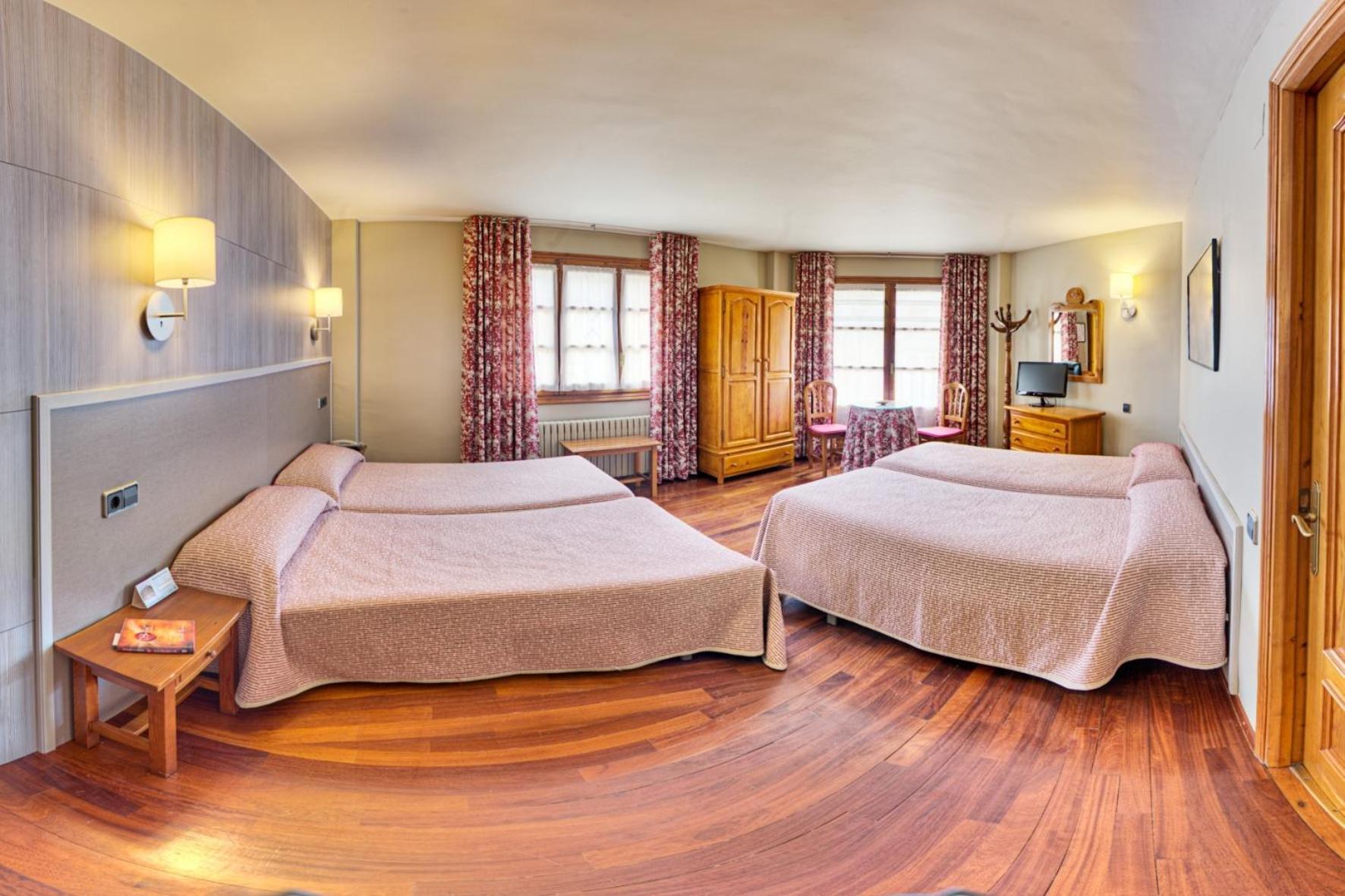 Hotel Aragueells Benasque Zewnętrze zdjęcie