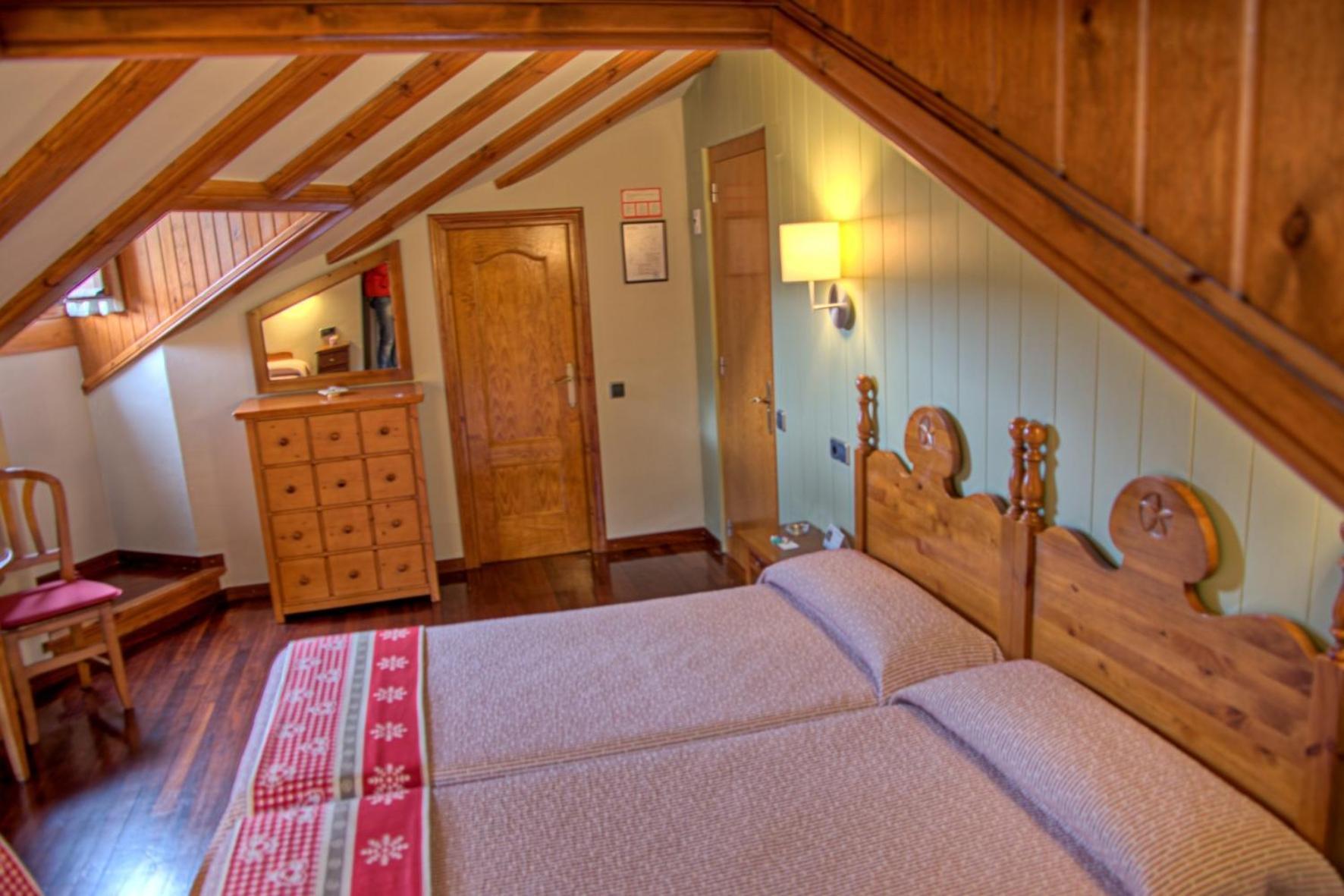 Hotel Aragueells Benasque Zewnętrze zdjęcie