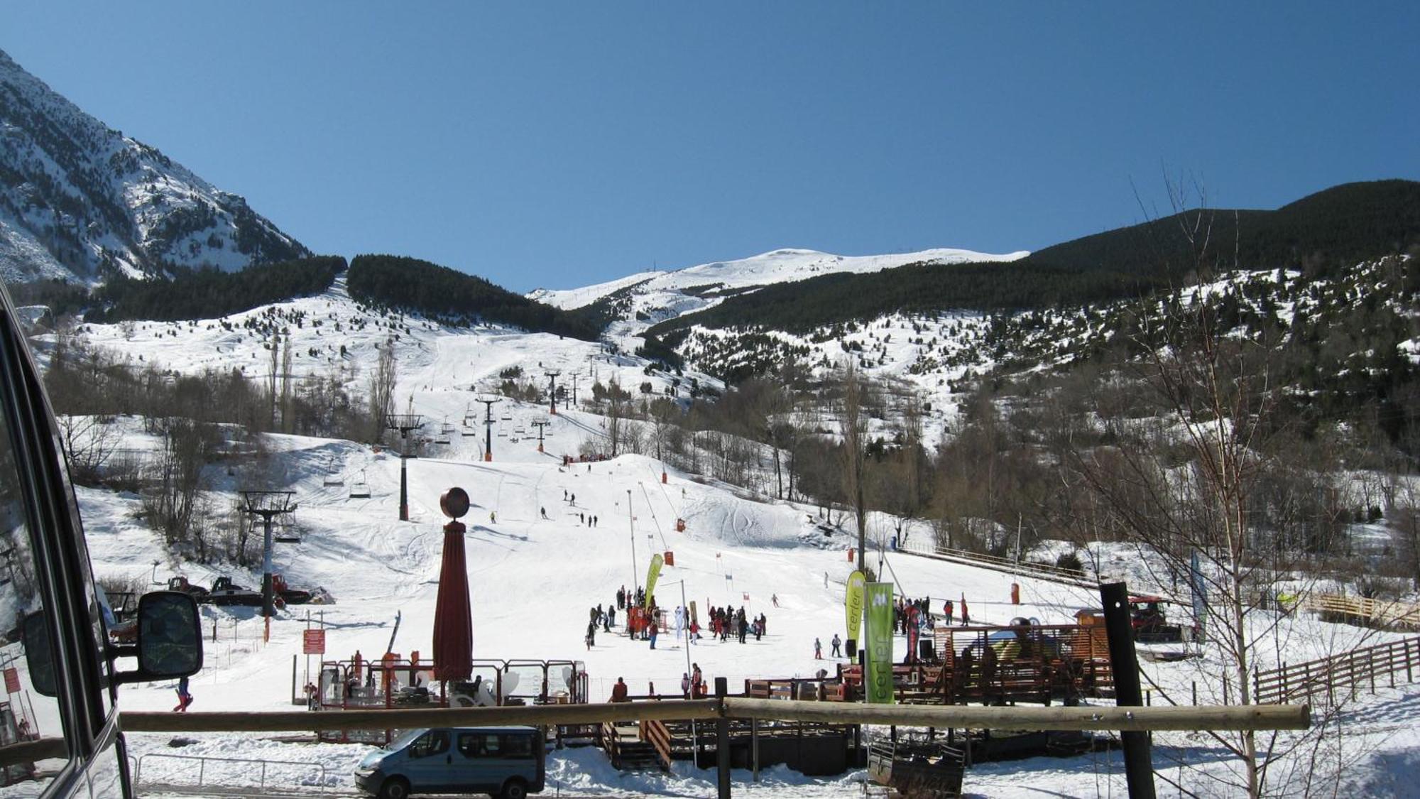 Hotel Aragueells Benasque Zewnętrze zdjęcie