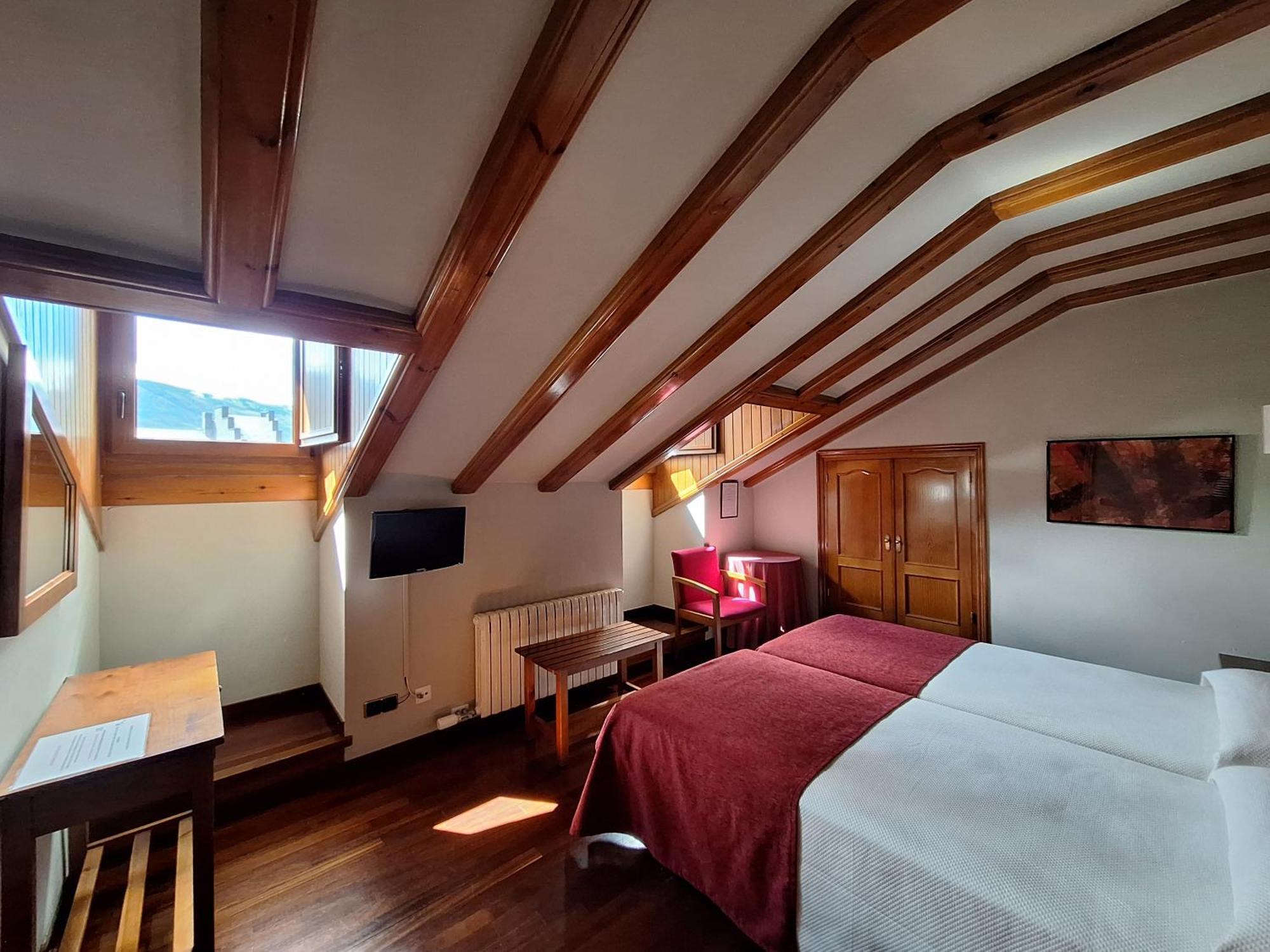 Hotel Aragueells Benasque Zewnętrze zdjęcie