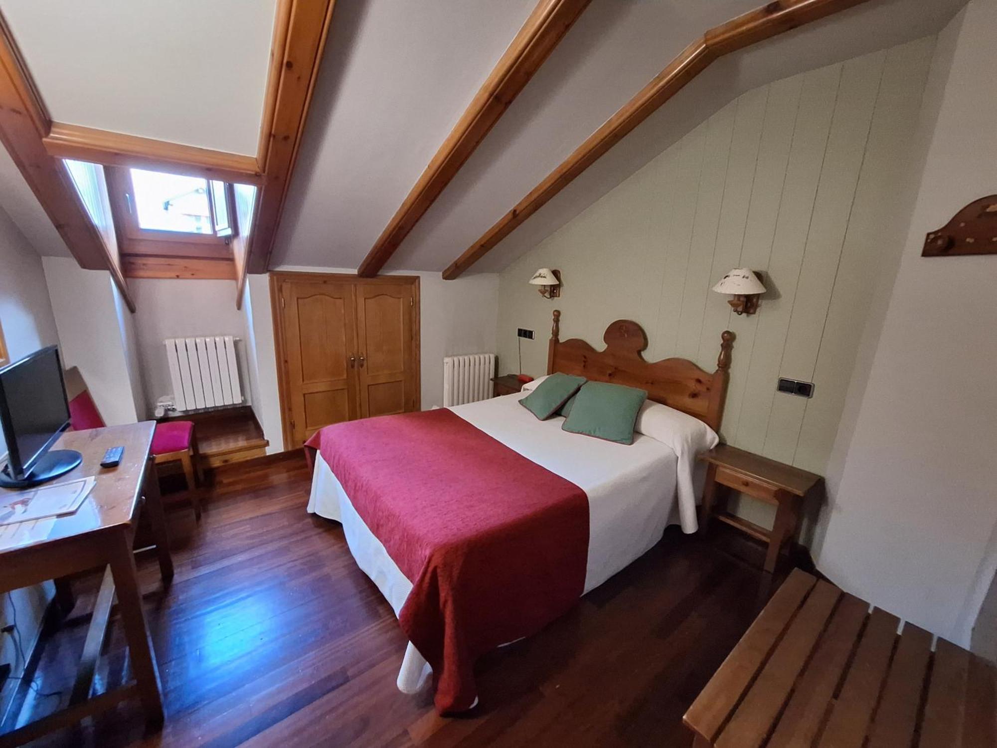 Hotel Aragueells Benasque Zewnętrze zdjęcie