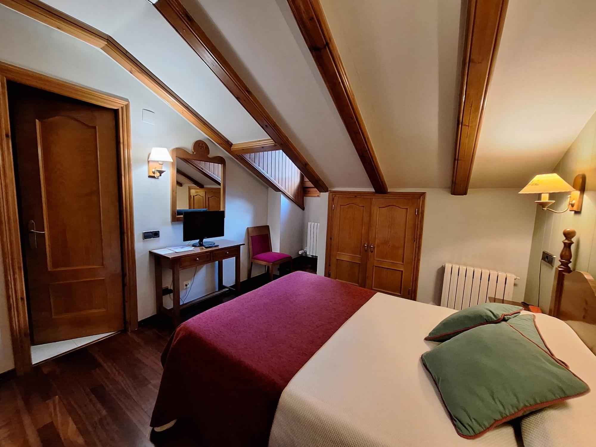 Hotel Aragueells Benasque Zewnętrze zdjęcie