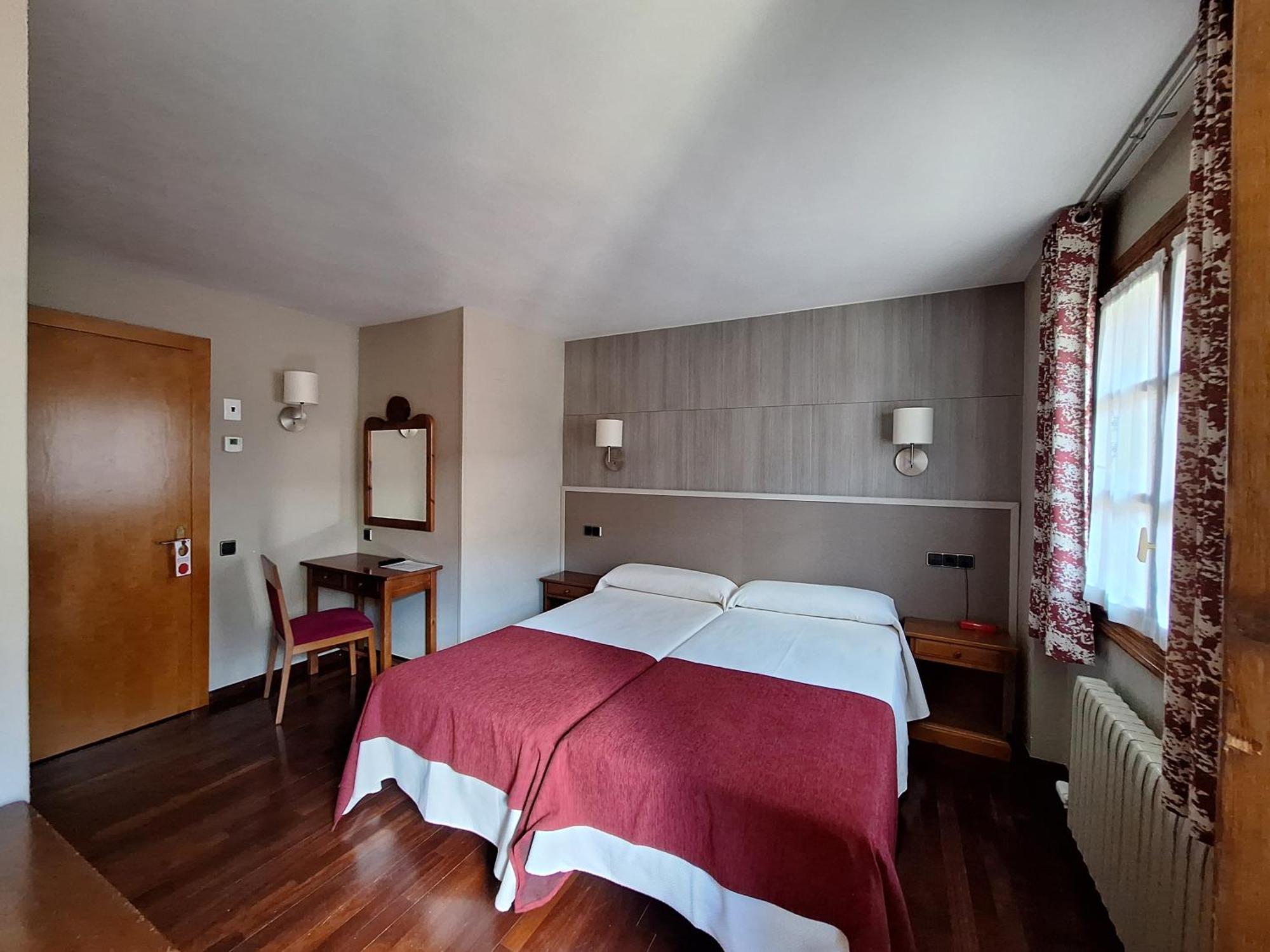 Hotel Aragueells Benasque Zewnętrze zdjęcie