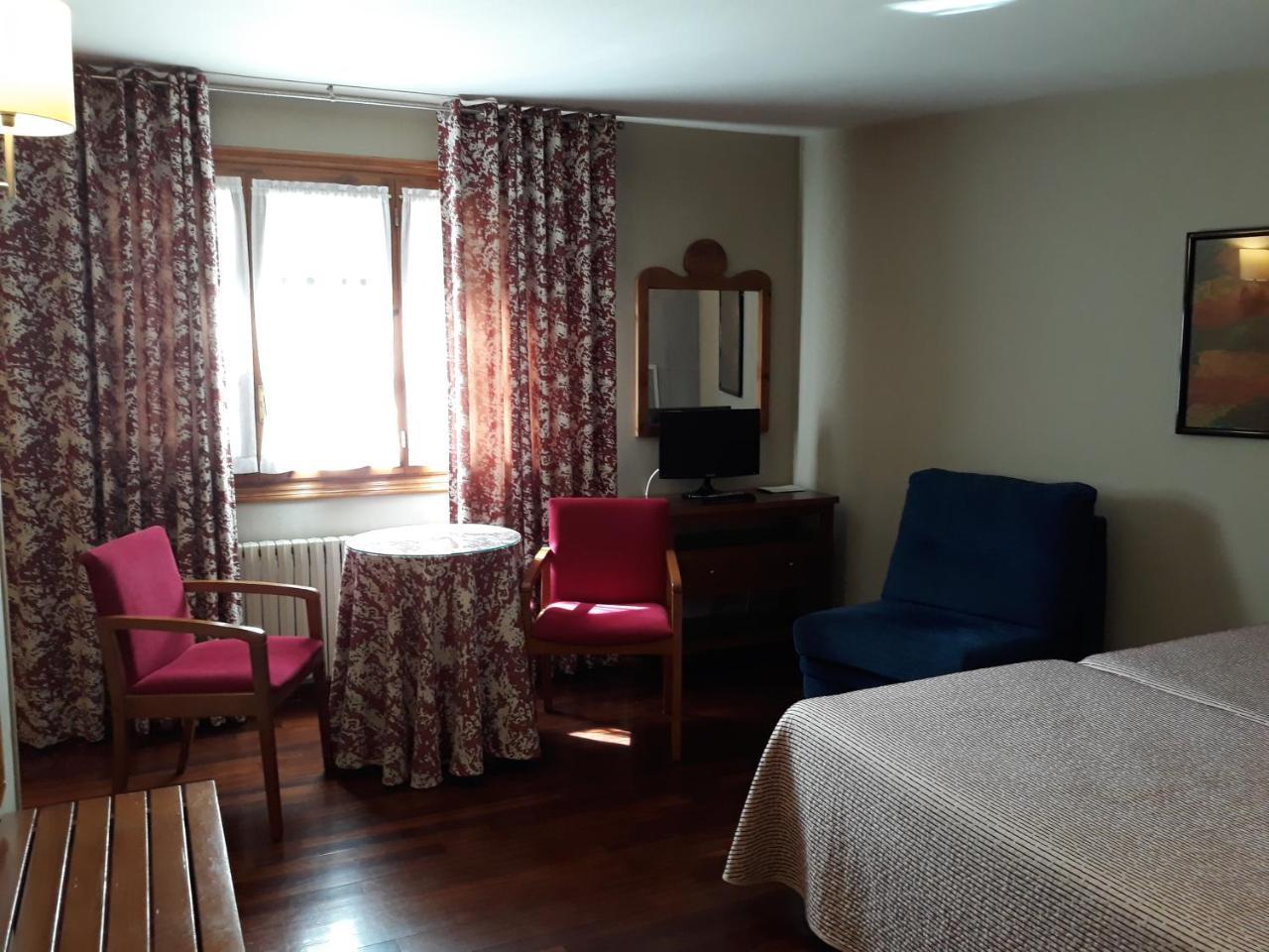 Hotel Aragueells Benasque Zewnętrze zdjęcie